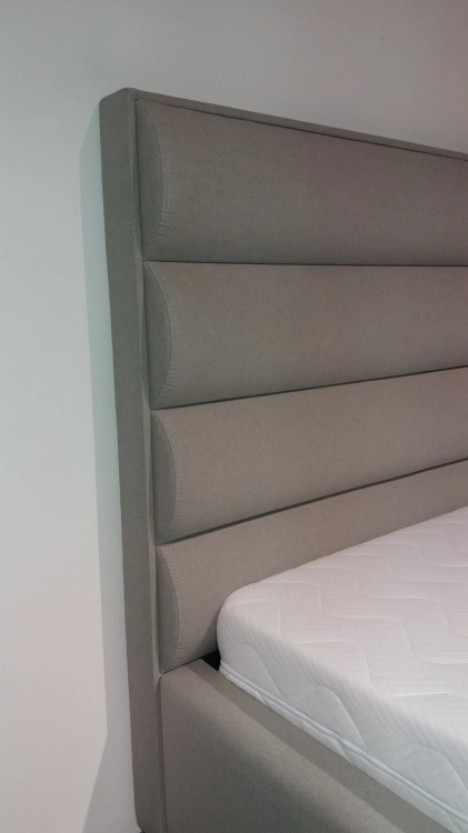 Łóżko tapicerowane Quaddro Level - New Design w salonie Świat Sypialni Piaseczno
