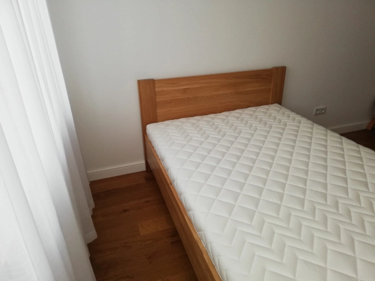 Łóżko BODEN / BODEN PLUS drewniane OLCHA lub DĄB - Ekodom w Świat Sypialni Piaseczno ulica Puławska 48