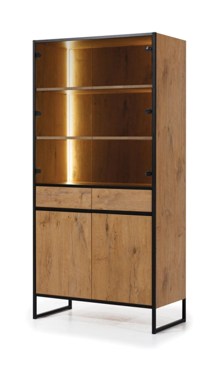 Loft-jadalnia_bryla_08624_maly-RGB.jpg