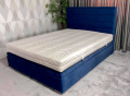 Łóżko Biaggio kontynentalne z dużym pojemnikiem na pościel / schowkiem / poziome pasy na zagłówku - Bed Design w Świat Sypialni Piaseczno rozmiary 140/200; 160/200 ; 180/200 ; 200/200 ; 140x/200 ; 160x200 ; 180x200 ; 200x200