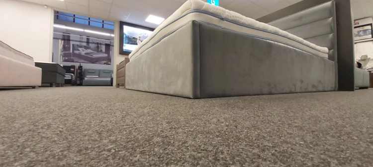 Łóżko tapicerowane Quaddro Level - New Design w salonie Świat Sypialni Piaseczno