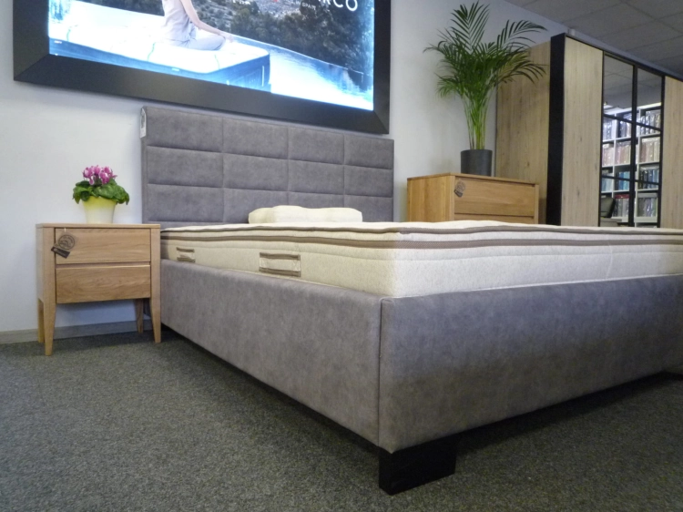 Łóżko tapicerowane Quaddro Midi - New Design  w salonie Świat Sypialni