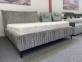 Łóżko SIMONE ONE tapicerowane light z miękkim zagłówkiem oraz pojemnikiem na pościel / schowkiem  - Bed Design w Świat Sypialni Piaseczno rozmiary 140/200; 160/200 ; 180/200 ; 200/200 ; 140x/200 ; 160x200 ; 180x200 ; 200x200