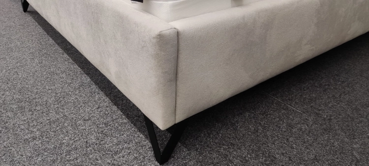 Łóżko LEONE tapicerowane light (z pojemnikiem lub bez pojemnika) - Bed Design w Świat Sypialni Piaseczno