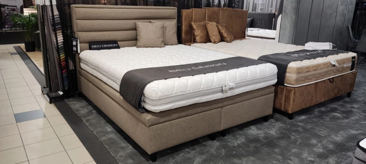 Łóżko Biaggio kontynentalne z dużym pojemnikiem na pościel / schowkiem / poziome pasy na zagłówku - Bed Design w Świat Sypialni Piaseczno rozmiary 140/200; 160/200 ; 180/200 ; 200/200 ; 140x/200 ; 160x200 ; 180x200 ; 200x200