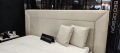 Łóżko GIORGIO tapicerowane / ramowe z szerokim zagłówkiem - Bed Design w Świat Sypialni Piaseczno