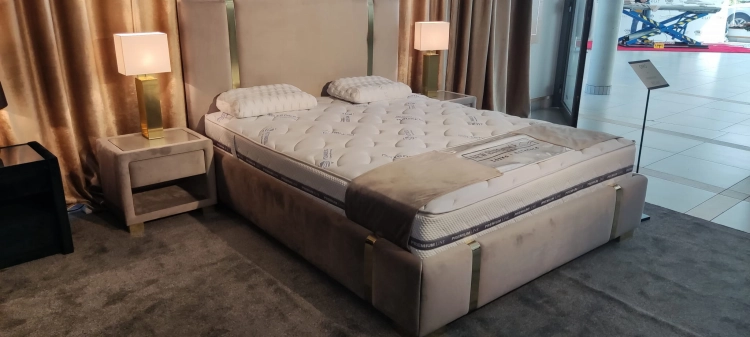 Łóżko tapicerowane Oro New Elegance w Świat Sypialni Piaseczno