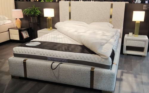 Łóżko tapicerowane Oro New Elegance w Świat Sypialni Piaseczno