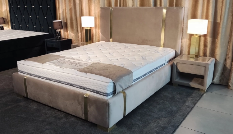 Łóżko tapicerowane Oro New Elegance w Świat Sypialni Piaseczno