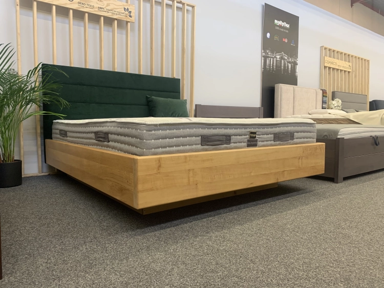 Oslo Plus  - pojemnik, Łóżko OSLO PLUS z litego drewna olchowego lub dębowego, wezgłowie tapicerowane nr. 5  materiały Fargotex, łóżko z pojemnikiem i stelażem, firma Ekodom, Warszawa, Piaseczno Puławska 48, sypialnie, materace