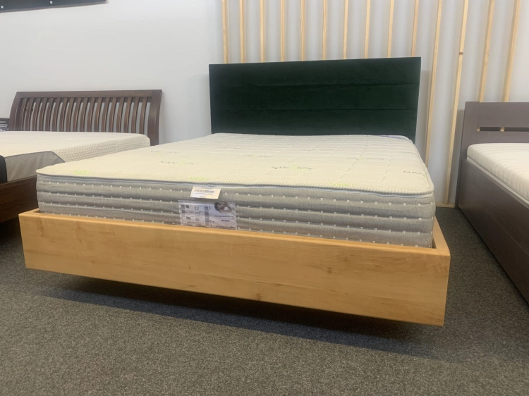 Oslo Plus  - pojemnik, Łóżko OSLO PLUS z litego drewna olchowego lub dębowego, wezgłowie tapicerowane nr. 5  materiały Fargotex, łóżko z pojemnikiem i stelażem, firma Ekodom, Warszawa, Piaseczno Puławska 48, sypialnie, materace