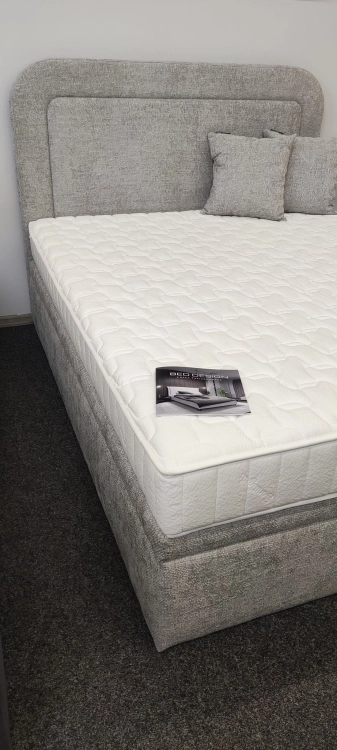 Łóżko GULIO Kontynentalne (z pojemnikiem lub bez pojemnika) - Bed Design  w salonie Świat Sypialni Piaseczno
