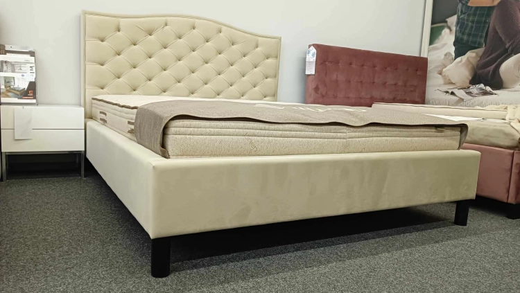 Łóżko tapicerowane Beauty - New Design w salonie Świat Sypialni Piaseczno