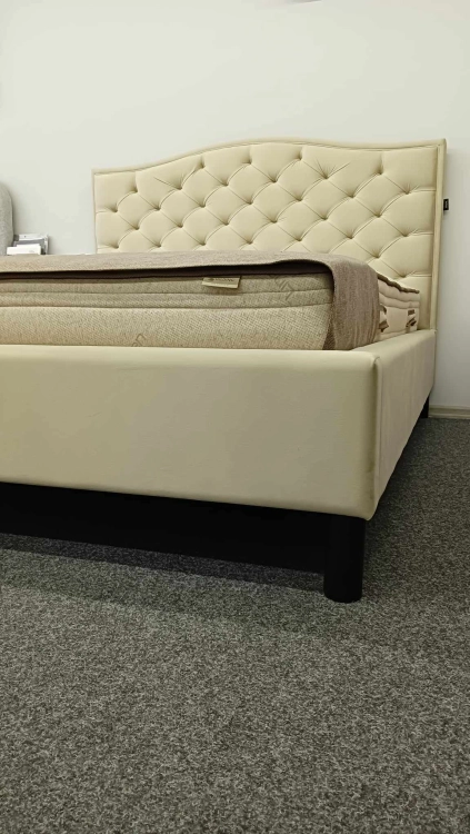 Łóżko tapicerowane Beauty - New Design w salonie Świat Sypialni Piaseczno