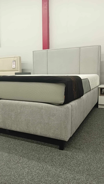 Łóżko kontynentalne CRISTIANO Easy Kontynent z pojemnikiem na pościel - Bed Design, obicie TopTextil Hevia 207.16 kolor szary, w Świat Sypialni Piaseczno