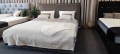 Łóżko SIMONE ONE tapicerowane / ramowe (z pojemnikiem lub bez pojemnika) - Bed Design w Świat Sypialni Piaseczno ulica Puławska 48