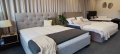 Łóżko SIMONE ONE tapicerowane / ramowe (z pojemnikiem lub bez pojemnika) - Bed Design w Świat Sypialni Piaseczno ulica Puławska 48
