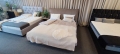 Łóżko SIMONE ONE tapicerowane / ramowe (z pojemnikiem lub bez pojemnika) - Bed Design w Świat Sypialni Piaseczno ulica Puławska 48
