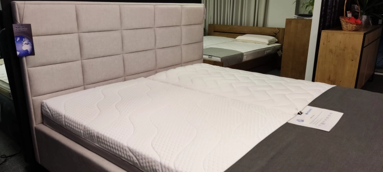 180/200 Midi Quaddro