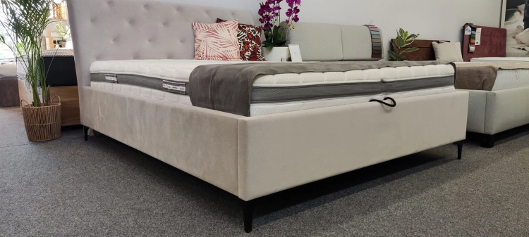 Łóżko tapicerowane COMFORT KSAVIER - Italcomfort w Świat Sypialni Piaseczno ulica Puławska 48