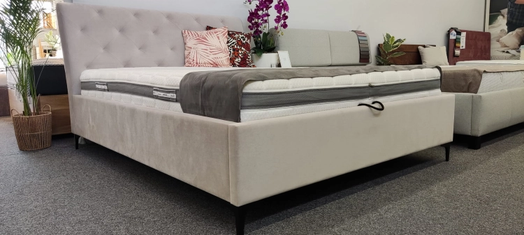 Łóżko tapicerowane COMFORT KSAVIER - Italcomfort w Świat Sypialni Piaseczno ulica Puławska 48
