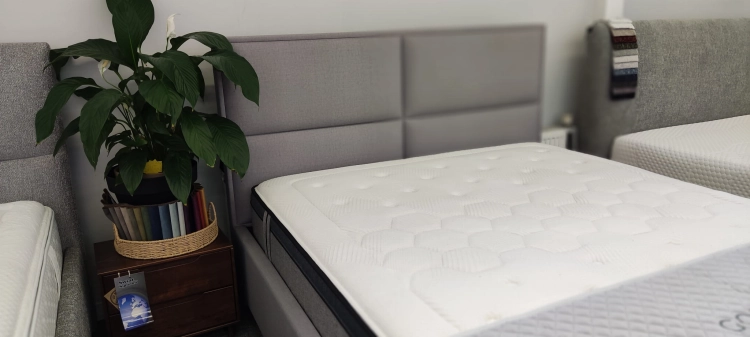 Łóżko tapicerowane DENVER - Italcomfort w Świat Sypialni Piaseczno ulica Puławska 48