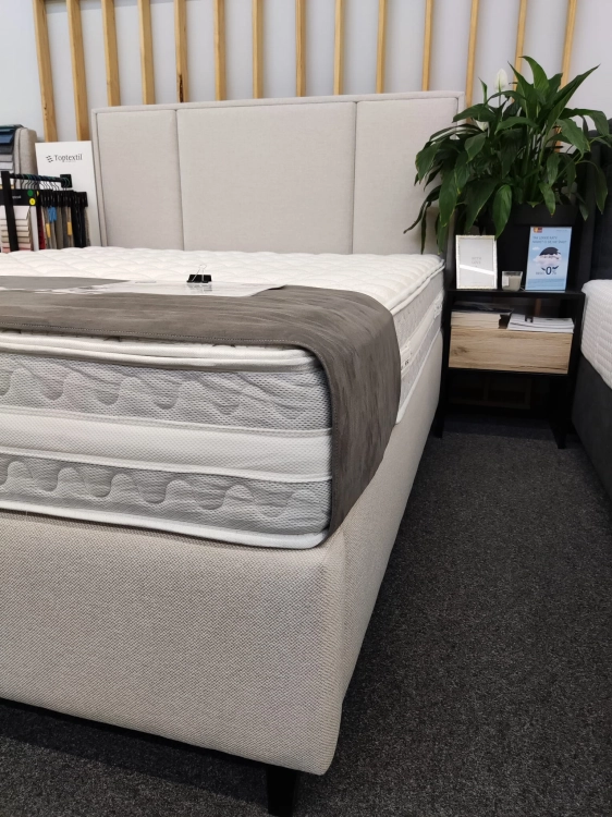 Łóżko kontynentalne CRISTIANO Easy Kontynent z pojemnikiem na pościel - Bed Design, w Świat Sypialni Piaseczno, materac piankowy, włoski Argento Therapy Mollyflex