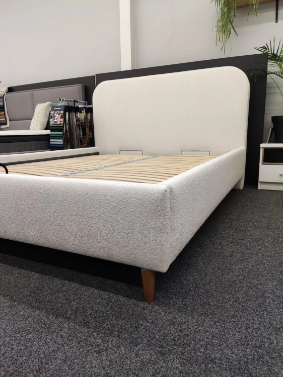 Łóżko z zaokrąglonymi rogami CLETO Light (z pojemnikiem lub bez pojemnika) - Bed Design w Świat Sypialni Piaseczno