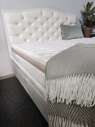 Łóżko kontynentalne Beauty - New Design w salonie Świat Sypialni Piaseczno, materac Mollyflex, Bianco