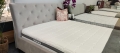 Materac piankowy NOVIA - Mollyflex w łóżku tapicerowanym Ksawier 160x200