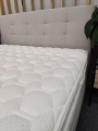 Łóżko BENITO kontynentalne z pojemnikiem - Bed Design w Świat Sypialni Piaseczno ulica Puławska 48, podstawa na nogach drewnianych
