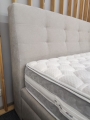 Łóżko BENITO kontynentalne z pojemnikiem - Bed Design w Świat Sypialni Piaseczno ulica Puławska 48, podstawa na nogach drewnianych