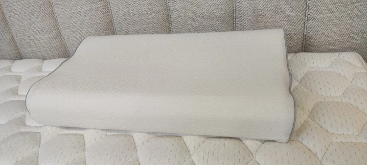 Mollyflex / Poduszka piankowa ergonomiczna / TENCEL® AIR CERVICAL Świat Sypialni Pro, Piaseczno, Puławska 48
